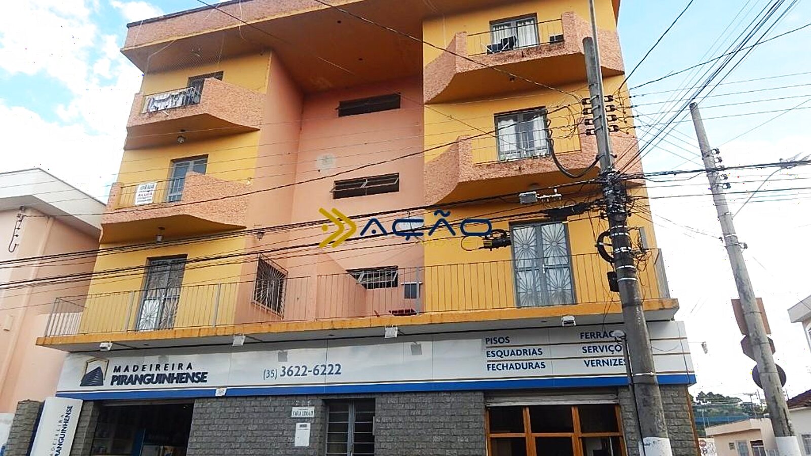 Apartamento de 3 quartos na Avenida em Itajubá