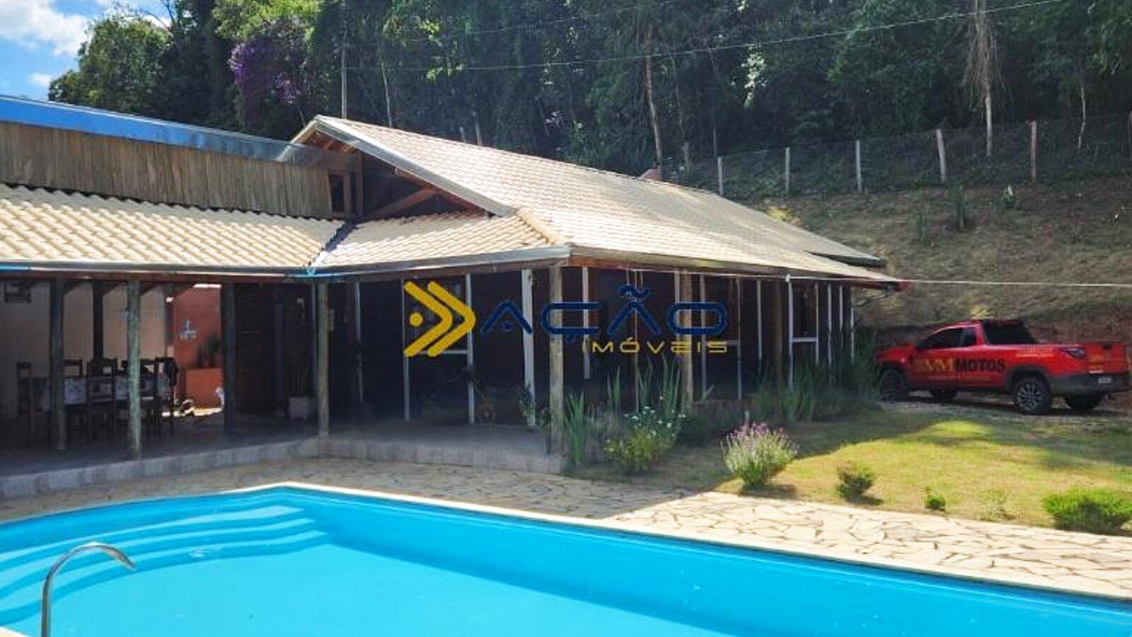 Chácara de 1.100 m² em São Pedro, Itajubá