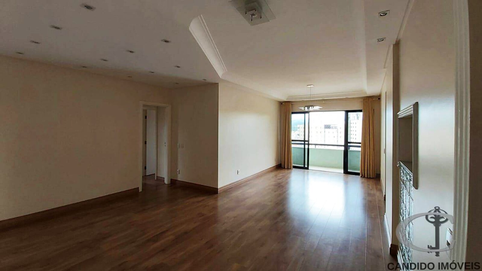 Apartamento de 3 quartos e 136 m² no BPS