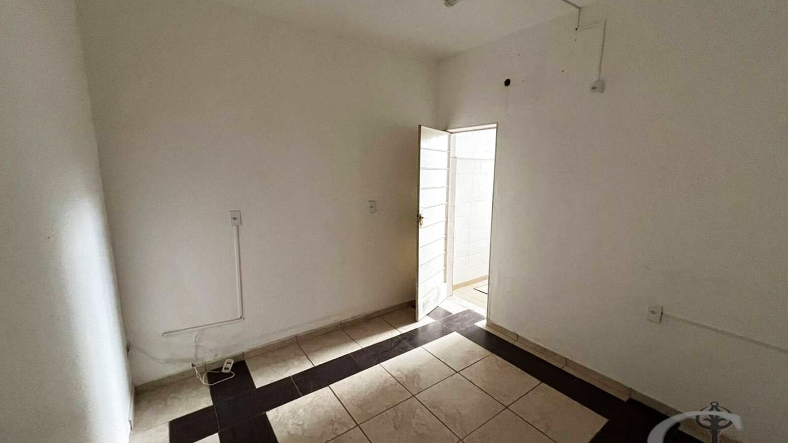 Imóvel de 229 m² com 10 salas no Centro