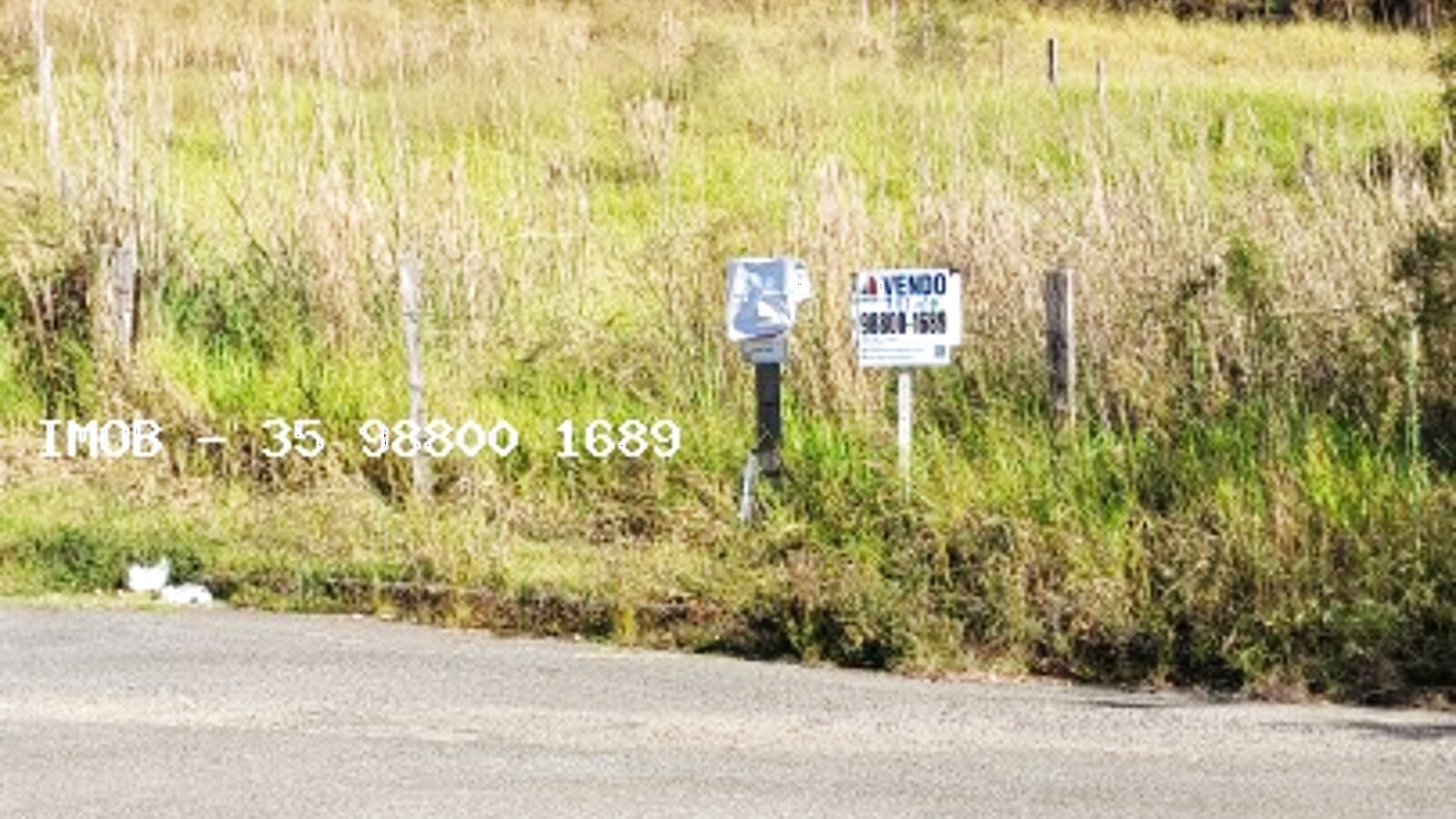 Lote de 781 m² no Pinheirinho