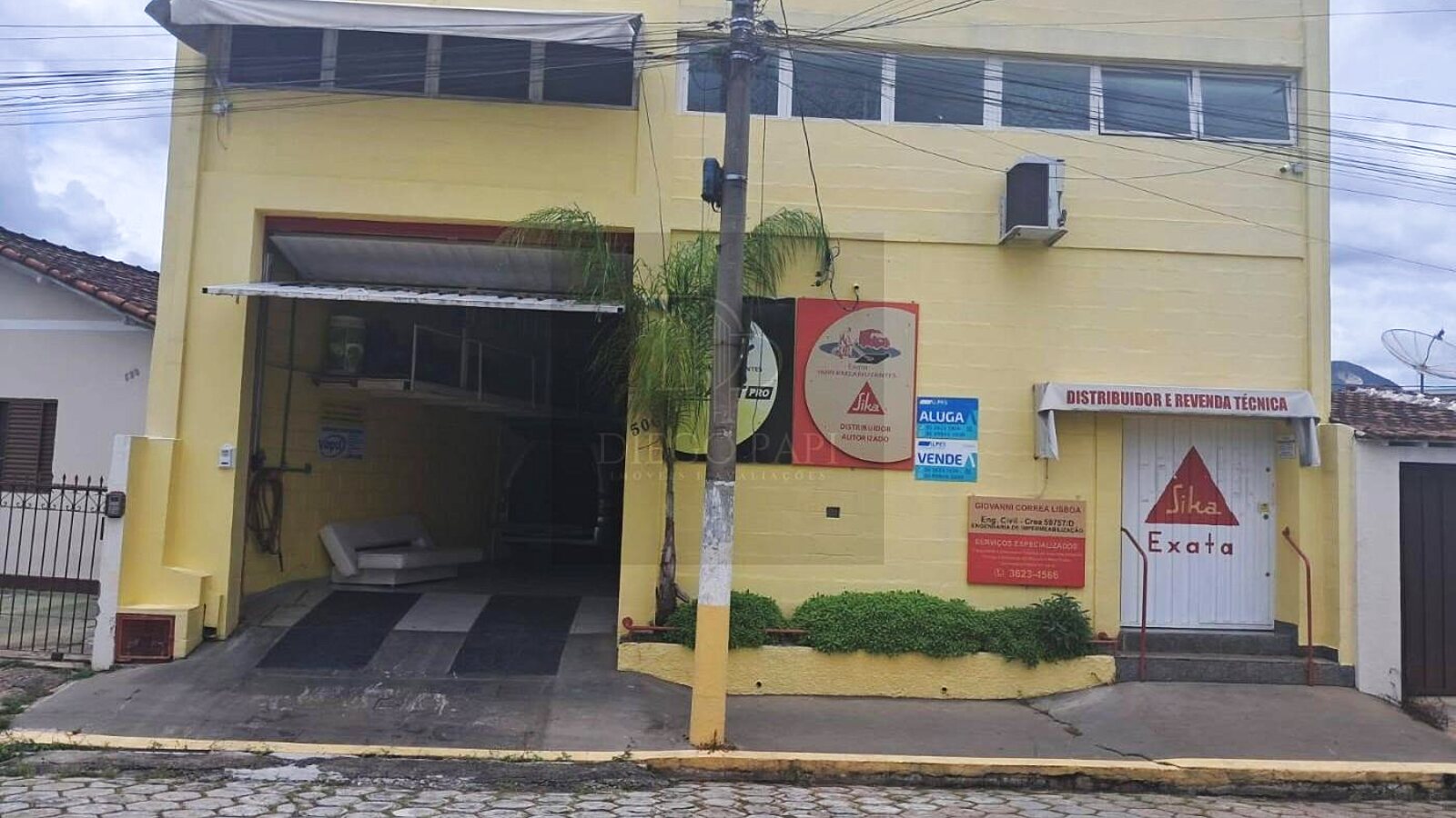 Ponto comercial no Morro Chic