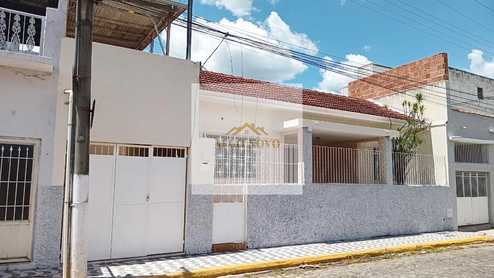 Casa de 3 quartos e 150 m² anunciados no Centro