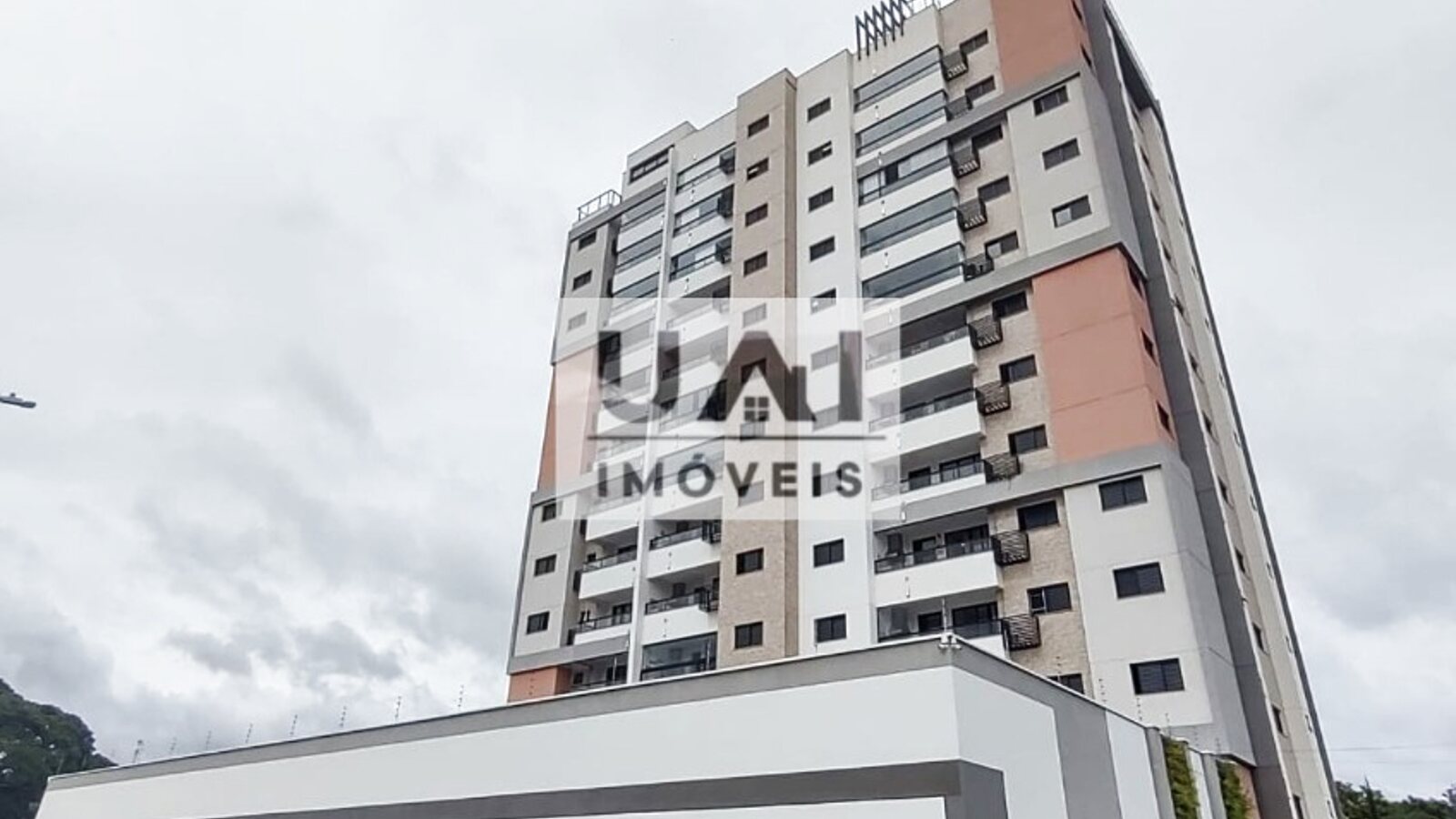 Apartamento de 64 m² no bairro Avenida, Itajubá-MG