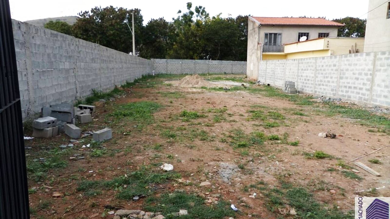 Dois lotes com área total de 586 m² na Boa Vista